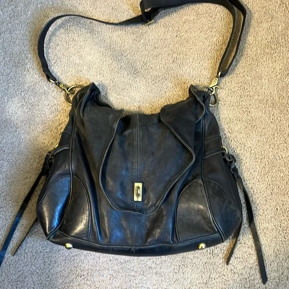 Sorial leather bag - Picture 1 of 8